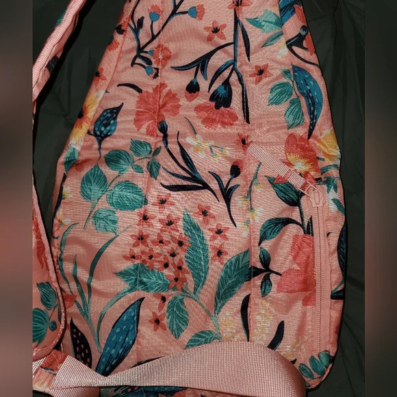 Vera Bradley Sling Bag - Picture 3 of 4